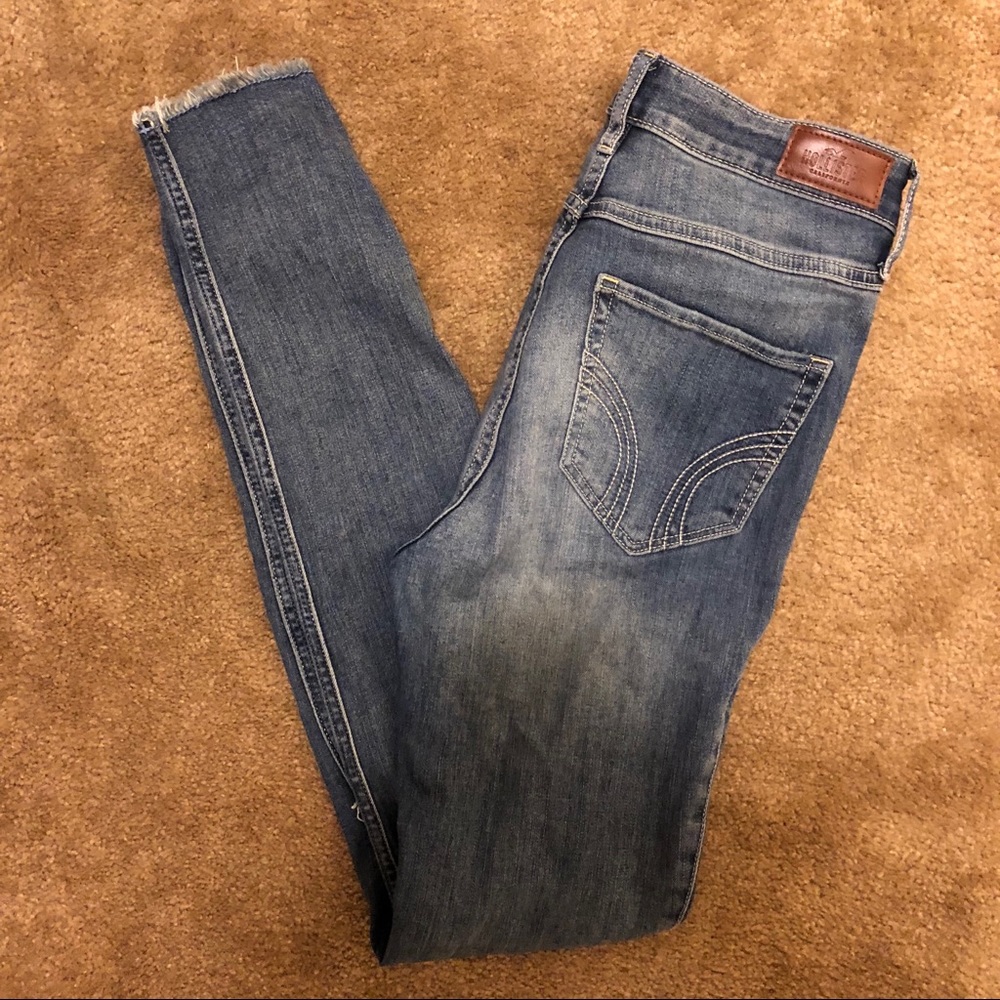 Hollister ultra high rise super skinny jeans